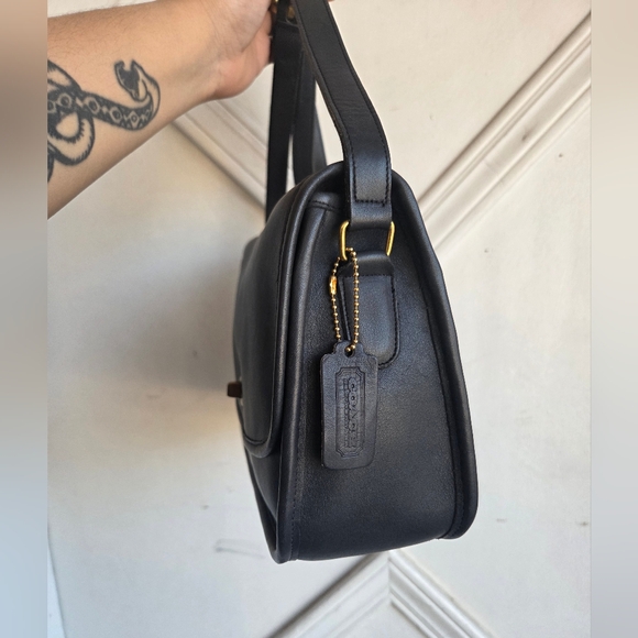 Vintage Coach NYC Navy City Bag 9790 💙🖤 HTF - Picture 6 of 16